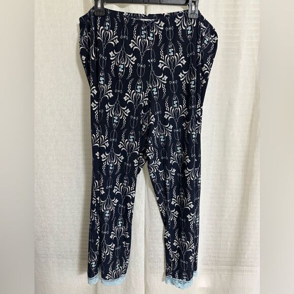 delicates Other - delicates 2-3X Navy White Light Blue Floral Jersey Light Weight Crop PJ Bottom